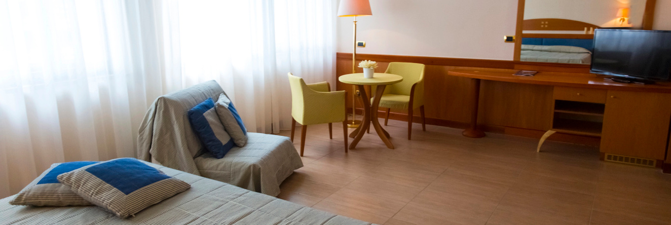 Hotel Futura Centro Congressi, 卡索里亚 — 照片 1