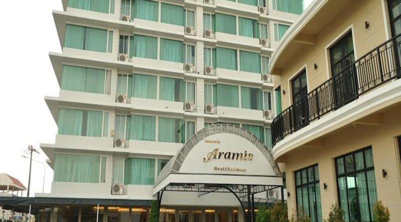 Aramis Hotel, Накхонсаван — фото 1