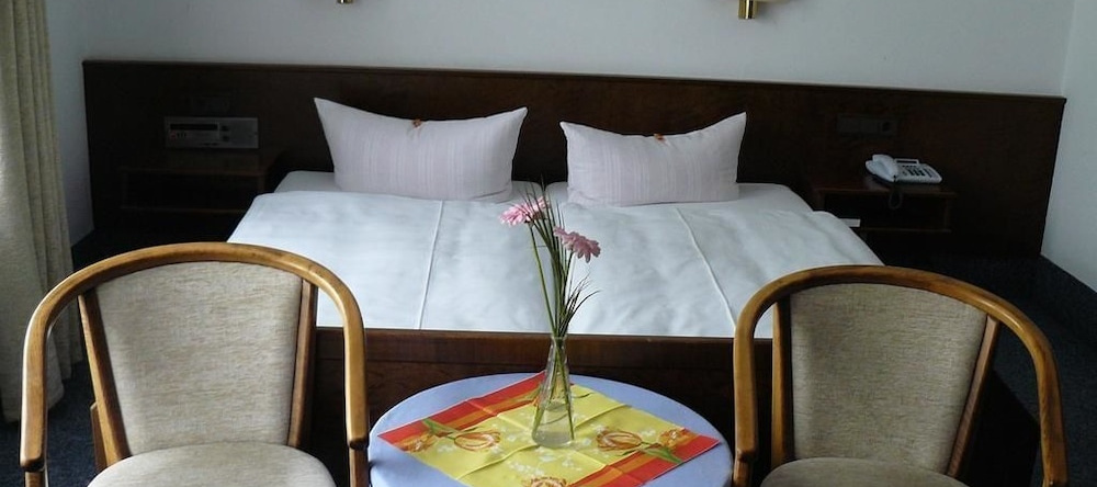 Hotel Weißes Rössel, Wertheim — photo 1