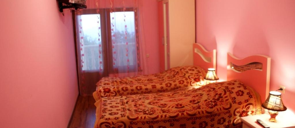 Odzun Hotel, 奥尊 — 照片 1