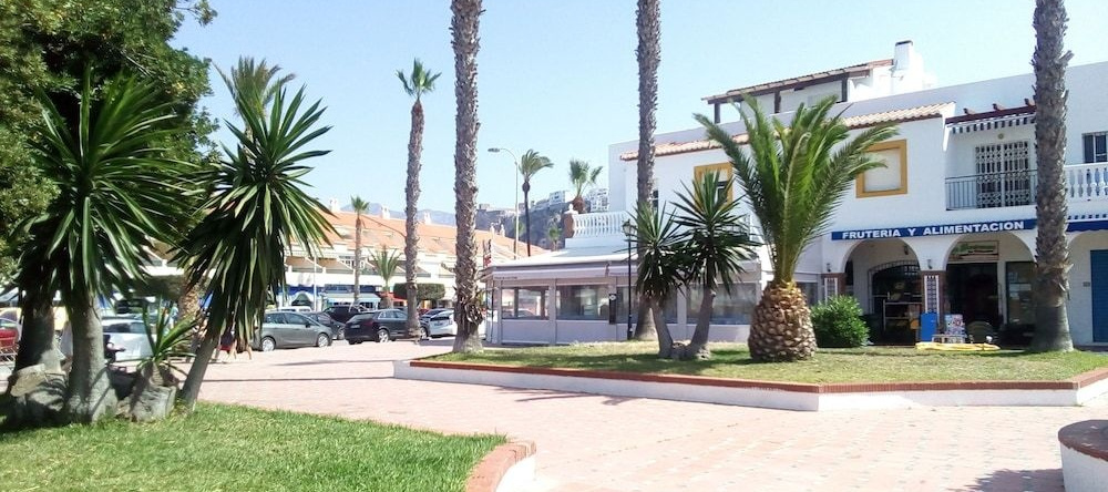 Apartamento Primera Línea de Playa, 萨洛布雷尼亚 — 照片 1