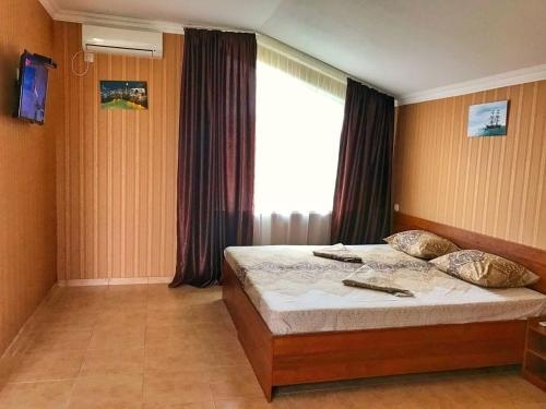 Robinzon Guest House, Hypsta — photo 1