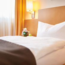 co.med Hotel, 萨尔费尔德-萨勒 — 照片 5