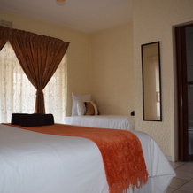 Moye Guest House, Farrarmere — photo 4