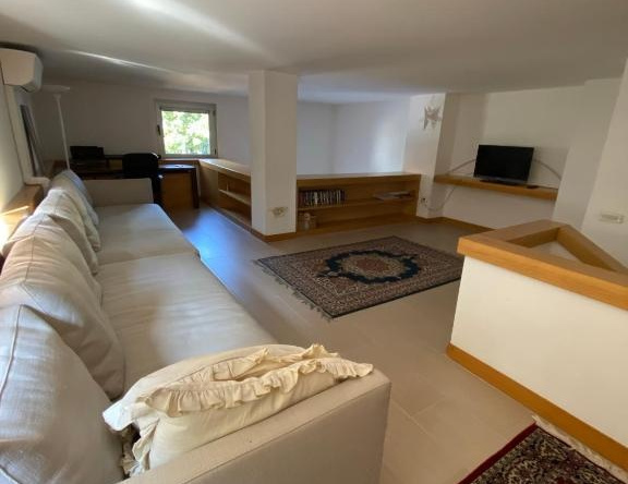 LegnHouse - 3 camere e giardino vicini a Milano, Fiera e IULM, 莱尼亚诺 — 照片 1