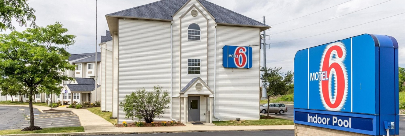 Microtel Inn & Suites By Wyndham Cleveland Streetsboro, Тритсборо — фото 1