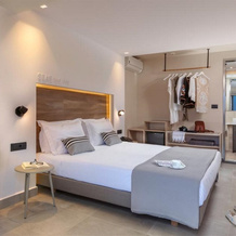 Carian Hotel, Потия — фото 4