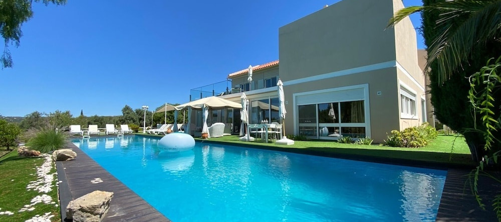 Sea View Villa, 圣布拉什迪阿尔波特尔 — 照片 1