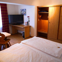 Hotel und Weingut Karlsmühle, Mertesdorf — photo 4