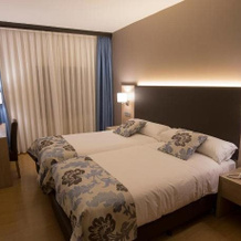 Hotel Valentin, 阿吉拉尔-德坎波奥 — 照片 4