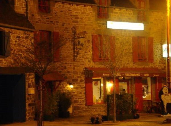 Auberge du Château, Chateauneuf-d'Ille-et-Vilaine — photo 1