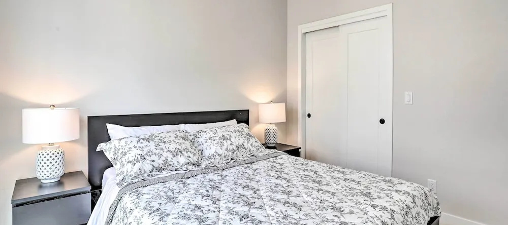 Trendy Denver Townhome - Walk to Mile High Stadium, 丹佛 — 照片 1