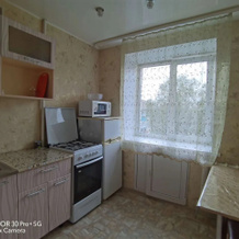 1-room V Tsentre Goroda Murtazina 26 Flat, Uchaly — photo 2