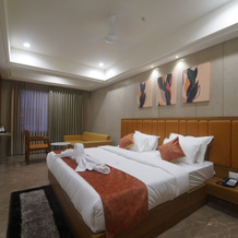 Hotel Stature Inn, Гарудешвар — фото 4