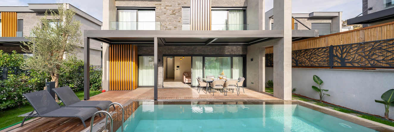 With private swimming pool in Bodrum Villa, 居米什吕克 — 照片 1