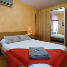 Riva Be my Guest Castelldefels, 加瓦 — 照片 2