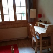 Sweet and Modern Chalet, 劳埃嫩 — 照片 3