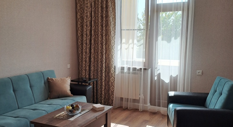 Квартира 124, Ереван — фото 1