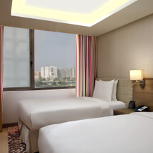 DoubleTree Suites by Hilton Bengaluru Outer Ring Road, 班加罗尔 — 照片 2