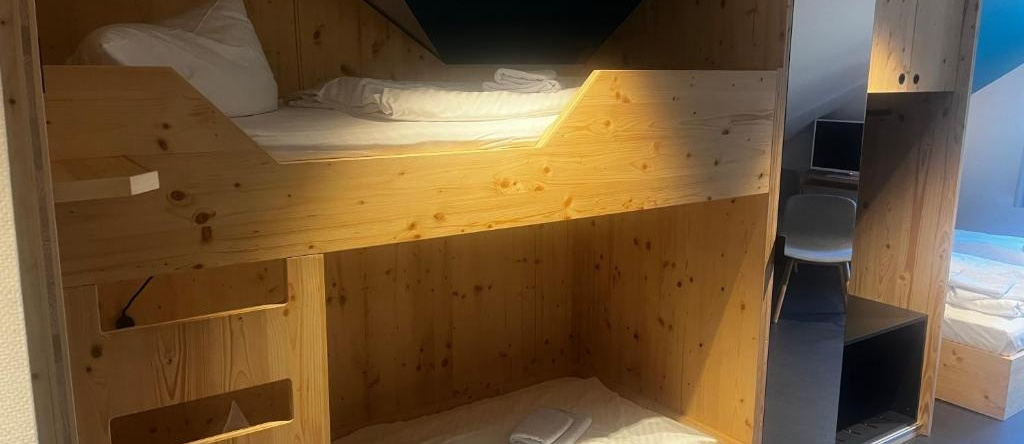 Berghotel Pöhlberg, 安娜贝格-布赫霍尔茨 — 照片 1