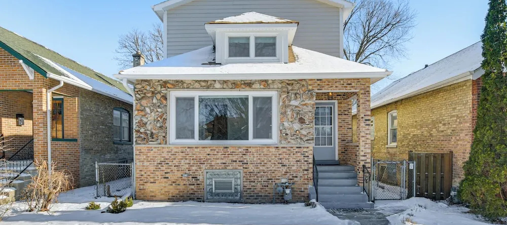 2 Mi to Northwestern: Updated Home w/ Game Room!, 埃文斯顿 — 照片 1