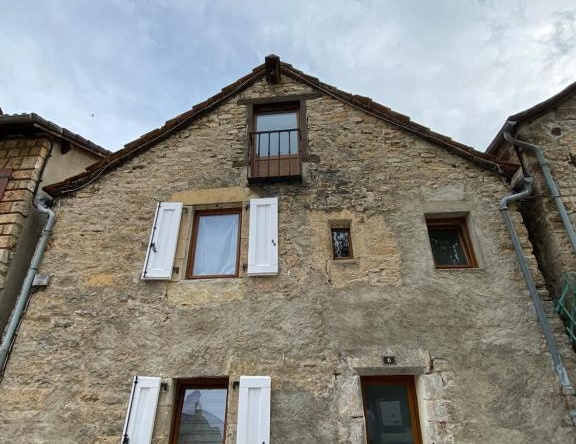 Petite Maison Rénovée Entièrement À Chanac, Шанак — фото 1