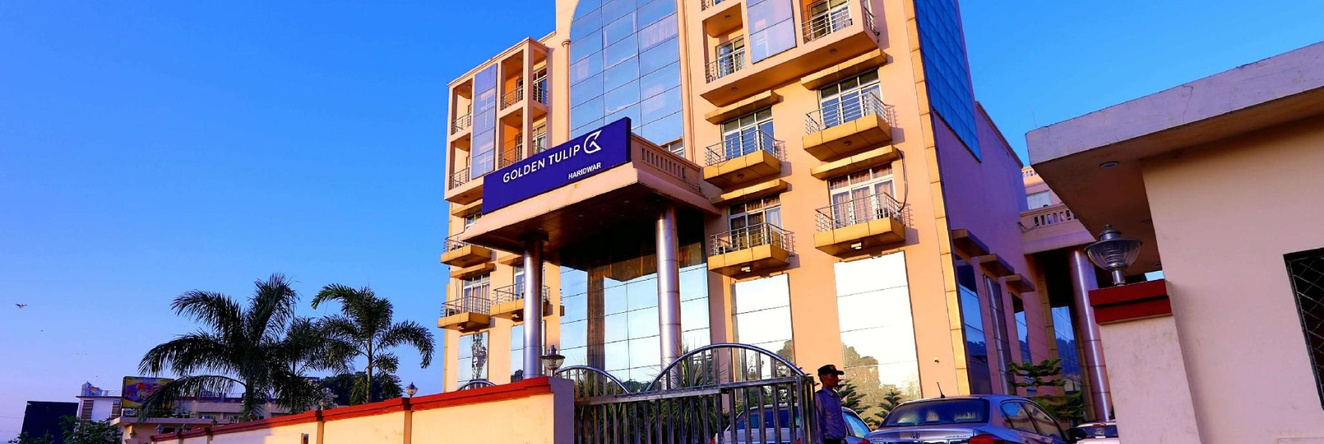 Golden Tulip Haridwar, 哈里瓦 — 照片 1