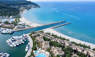 Sani Asterias Suites