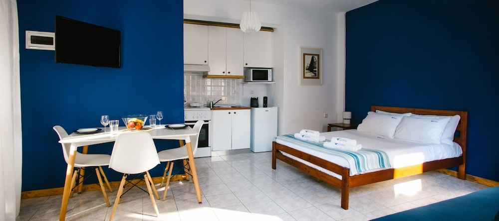 Joseph Village Apartments, Skala Fourkas — photo 1