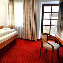 Gasthof Hotel Zur Post, Киферсфельден — фото 4