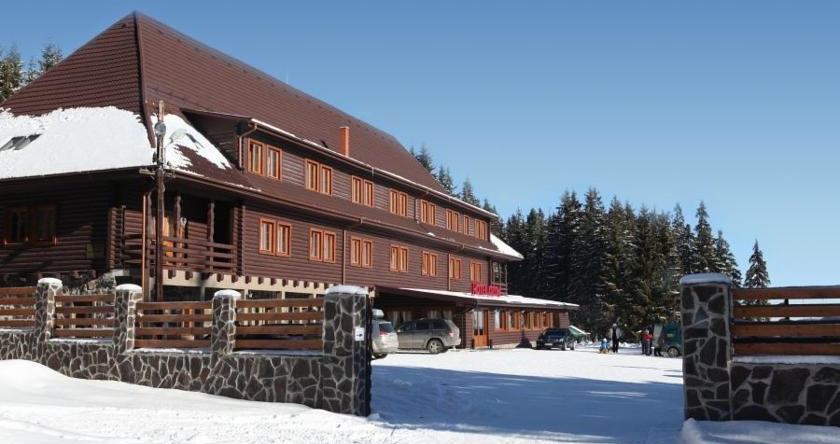 Hotel Ozon, Харгита-Бэи — фото 1