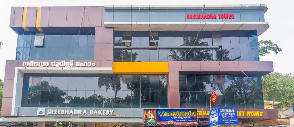 Sree Bhadra Tourist Home by OYO Rooms, 查瓦拉 — 照片 1