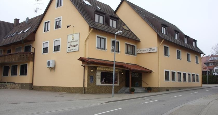 Gasthaus zum Lamm, 凯泽斯图尔山麓巴林根 — 照片 1
