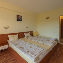 Family Hotel Dayana Beach, Sinemorets — photo 5