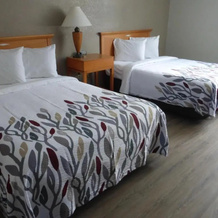 Quality Inn New Stanton, Нью-Стэнтон — фото 2