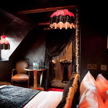 Crazy Bear Hotel-Beaconsfield, Beaconsfield — photo 4