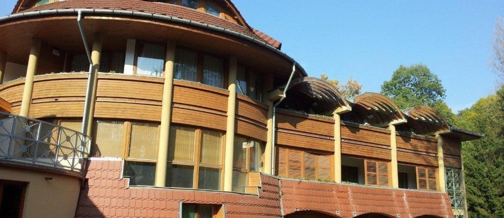Hotel Fenyves, 贝凯什乔包 — 照片 1