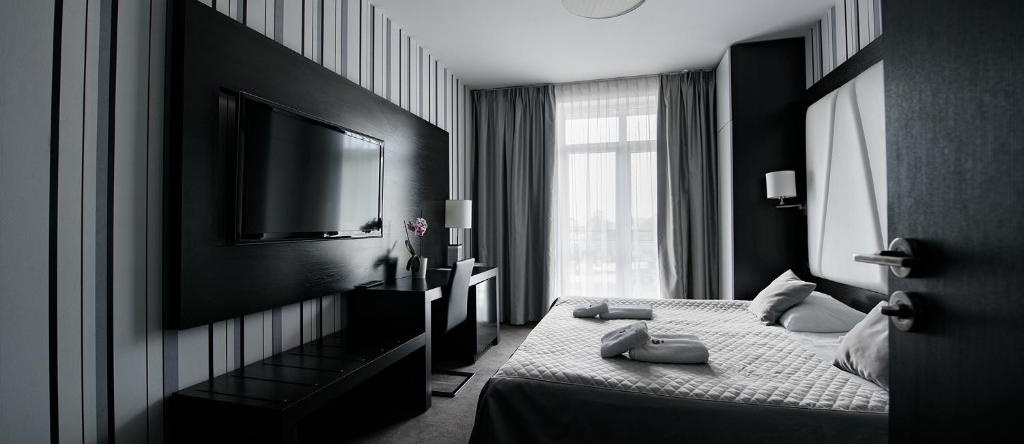 Hotel Grafit, Кельце — фото 1