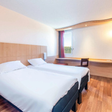 ibis Issoire, Issoire — photo 2