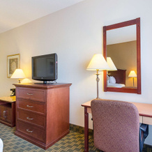 Quality Inn Fairmont, Фэрмонт — фото 3