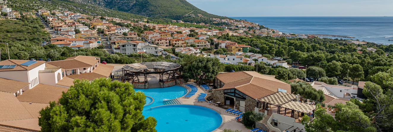 Club Esse Cala Gonone Beach Village, 卡拉戈诺内 — 照片 1