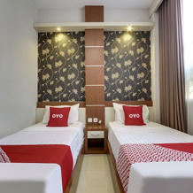 OYO 90973 Hotel Karunia Pkpri Grobogan, 普沃达迪 — 照片 2