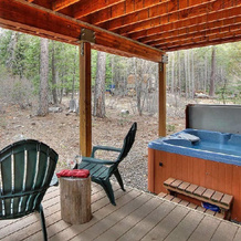 The River Rock Lodge Home 4 Bedrooms 3 Bathrooms Home, 霍姆伍德 — 照片 2