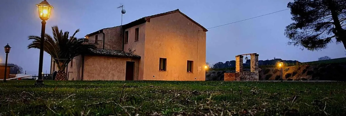 Casa Montefiore 13 Lt Nella Tranquilla Campagna Marchigiana, Монсано — фото 1