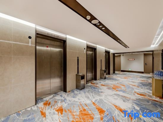 Fuyang  Mercure Joy Hotel Shuangqingwan Water Street, Фуян — фото 1
