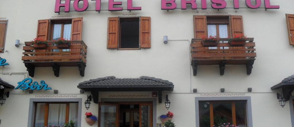 Hotel Bristol, Fiumalbo — photo 1