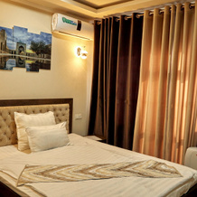 Grand Sherdor Boutique Hotel, 纳曼干 — 照片 3