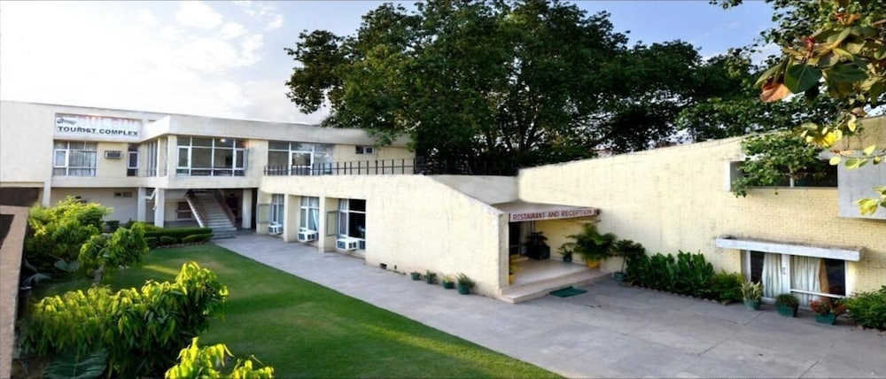 Bulbul Tourist Complex Jind, Jind — photo 1