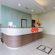 Oyo 90153 U Stay Hotel, Кенингау — фото 2