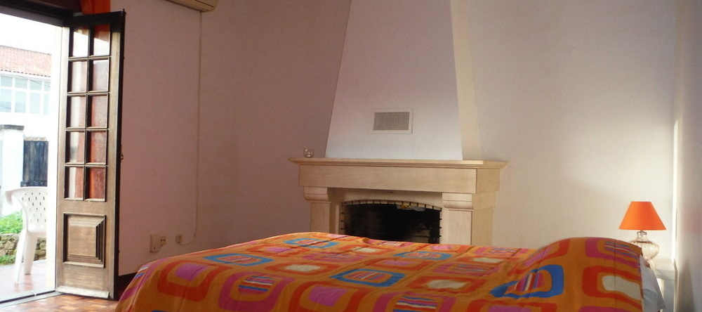 卡尔卡维罗自助乡村旅馆(Help Yourself Hostels Carcavelos Country), Сан-Домингуш-де-Рана — фото 1